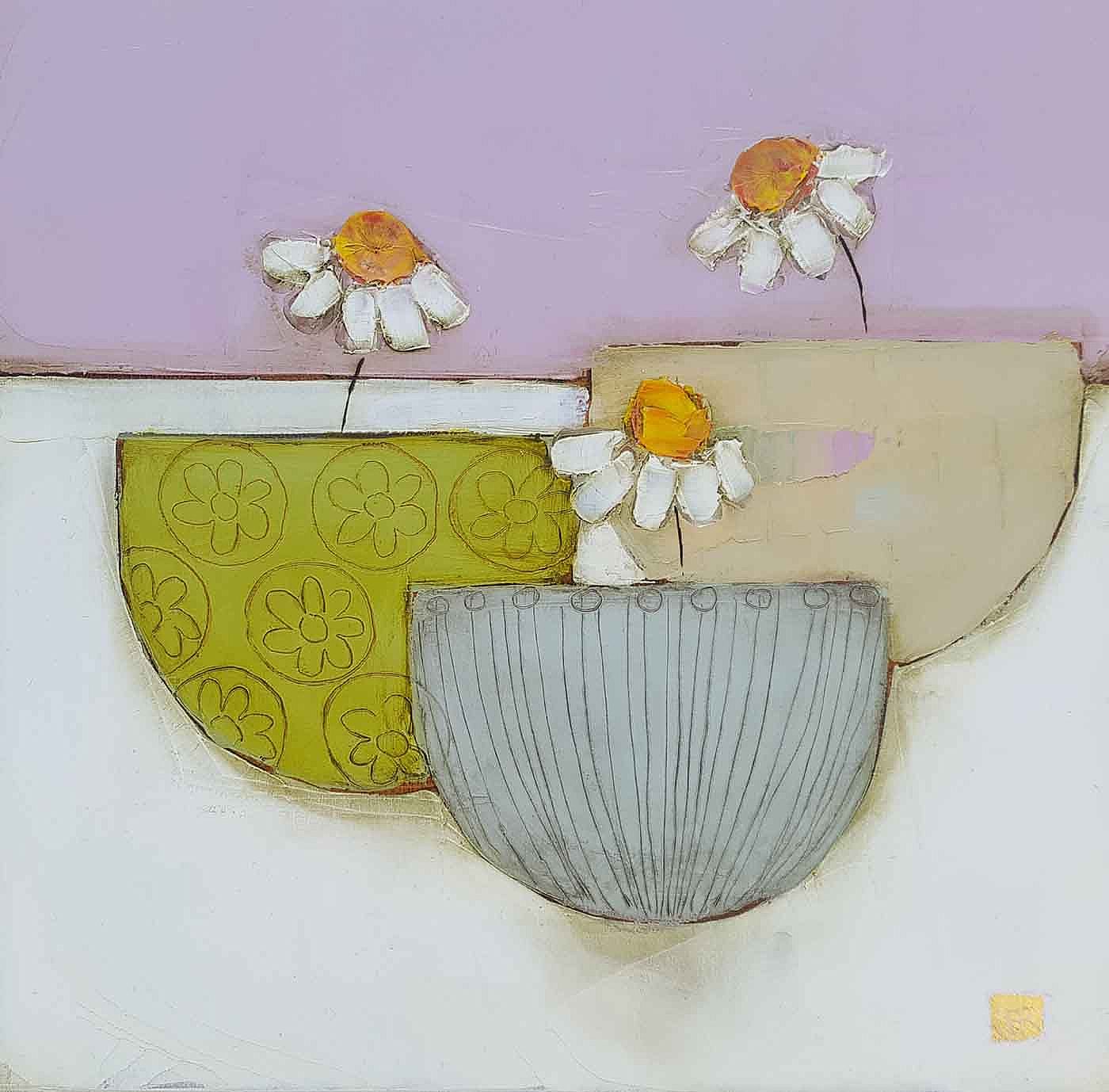 Eithne  Roberts - 3 daisy bowls